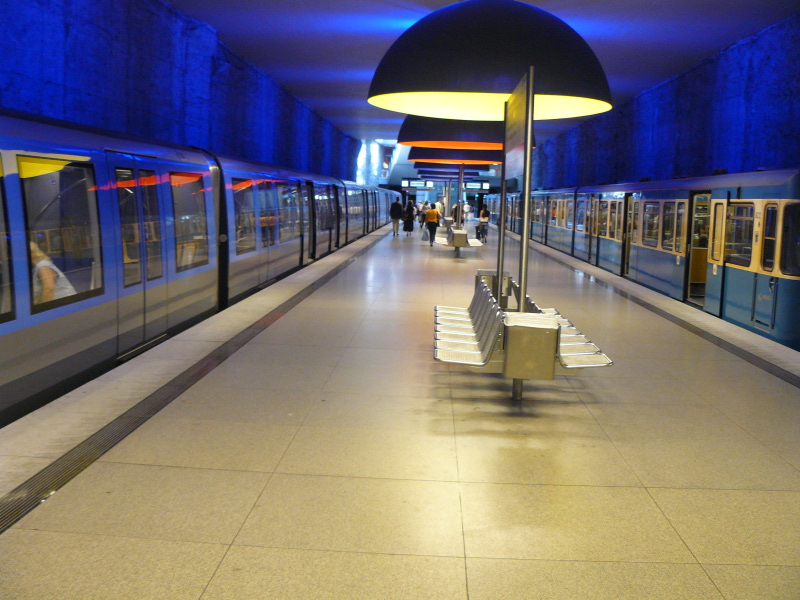 U-Bahn München - Bahnhof Westfriedhof
