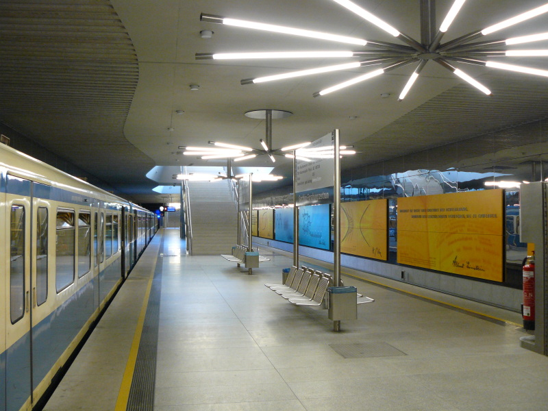 U-Bahn München - Bahnhof Garching-Forschungszentrum